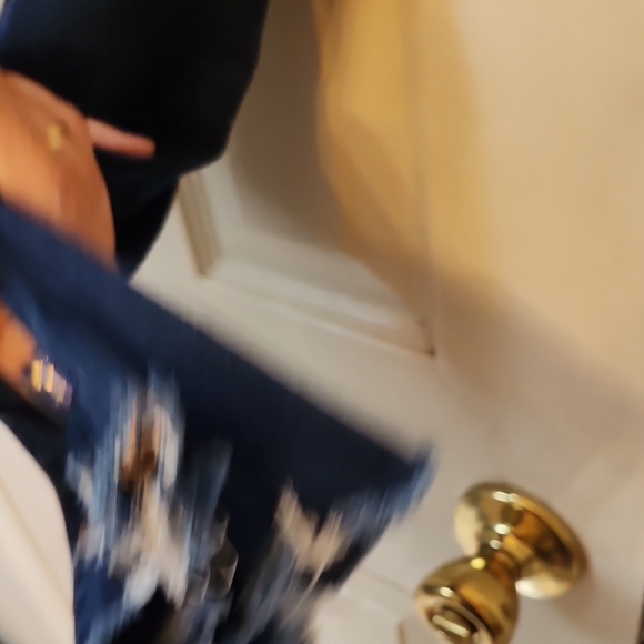 Stylish High Rise Button-Fly Jeans - Picture 10 of 12